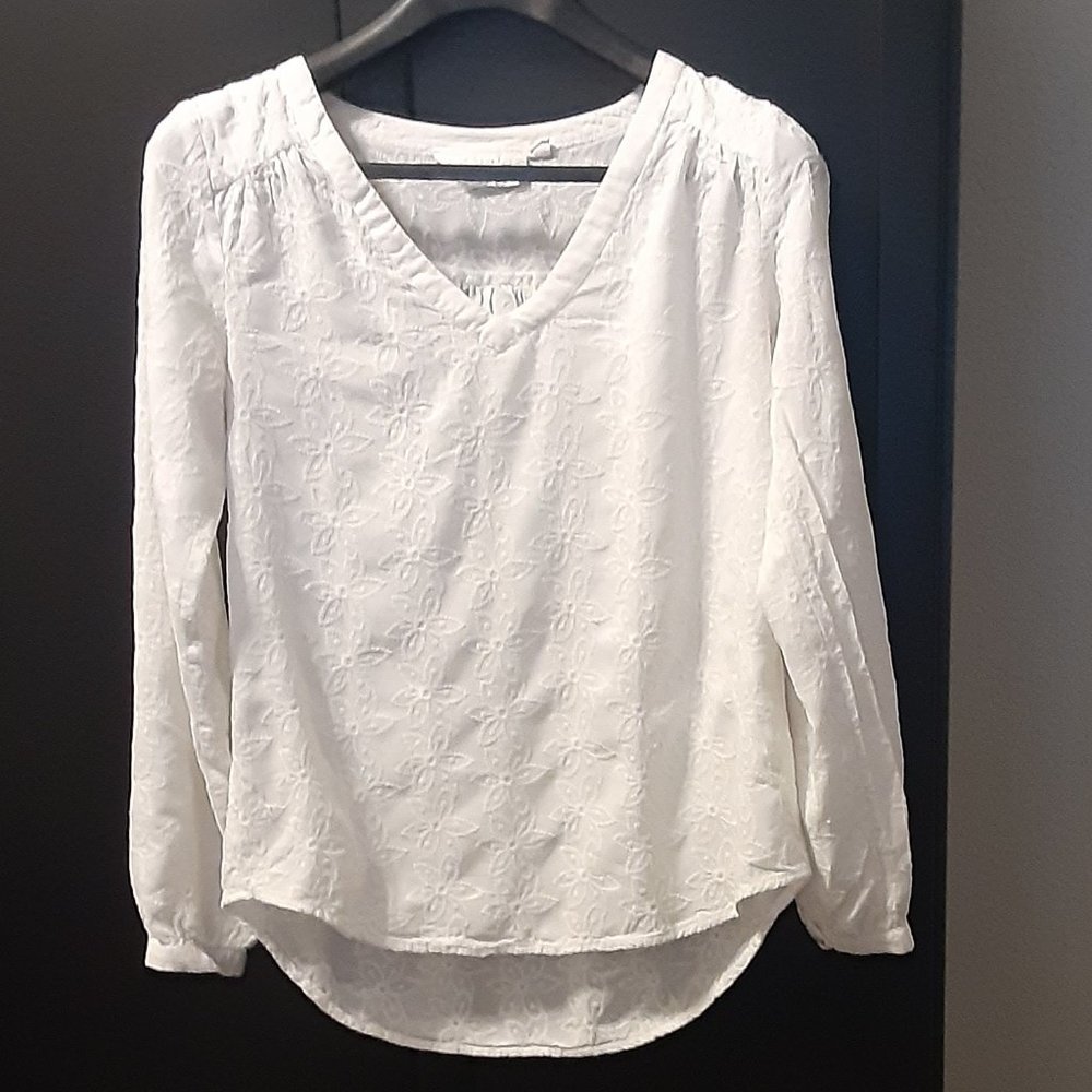 H&M L.O.G.G Women's White Floral Pattern Blouse Size 4
